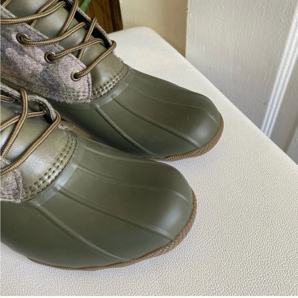 SPERRY TOP-SIDER Men’s Salwater Rain Boot Size 10